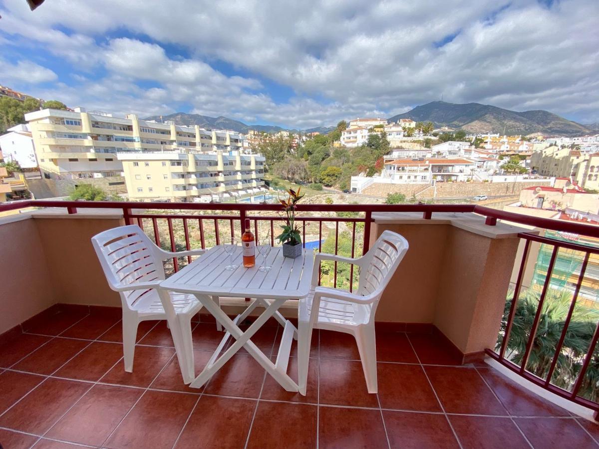 W/balcony View & Pool Fuengirola
